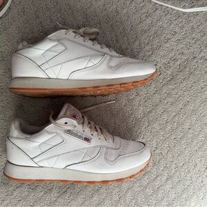 Reebok White and Tan Men's Sneakers